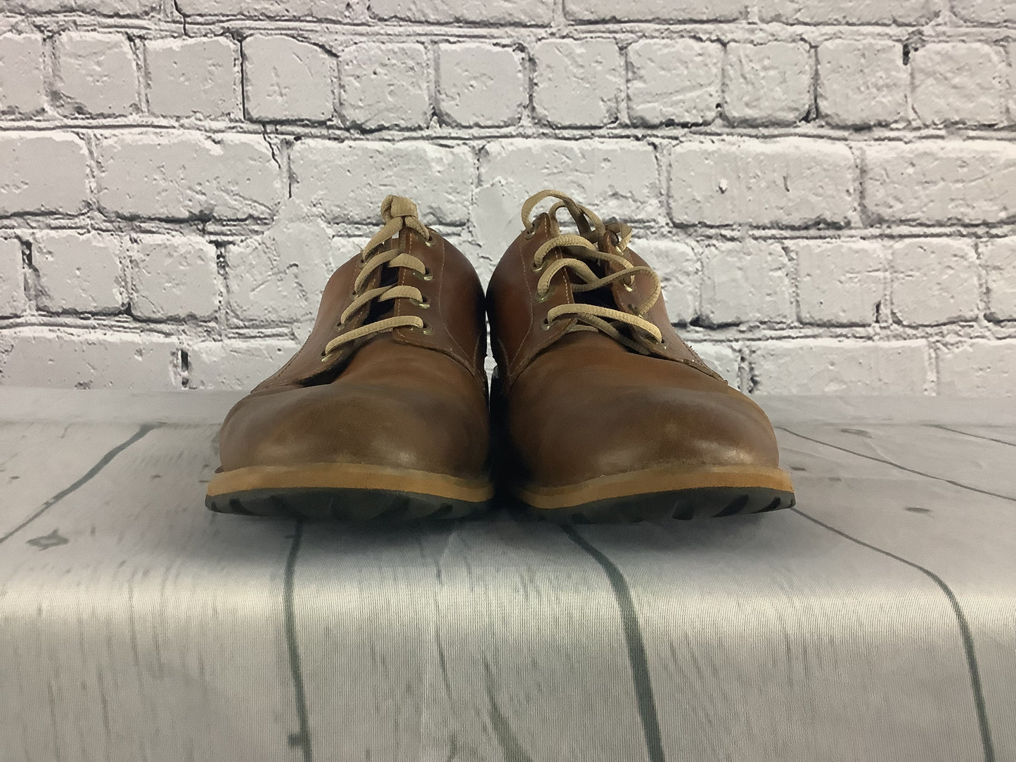 1990's Brown Low Top Timberland Shoes